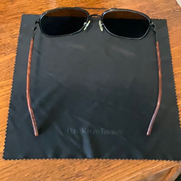 Men’s Ralph Lauren Sunglasses - Picture 2 of 9